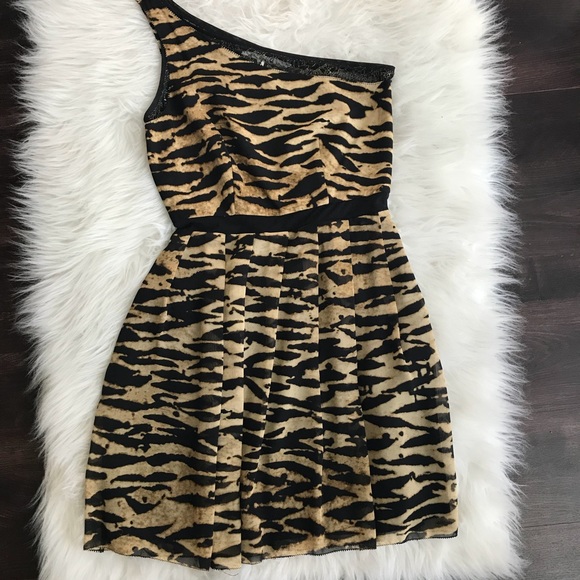 RACHEL Rachel Roy Dresses & Skirts - Rachel Rachel Roy Dress Size 0